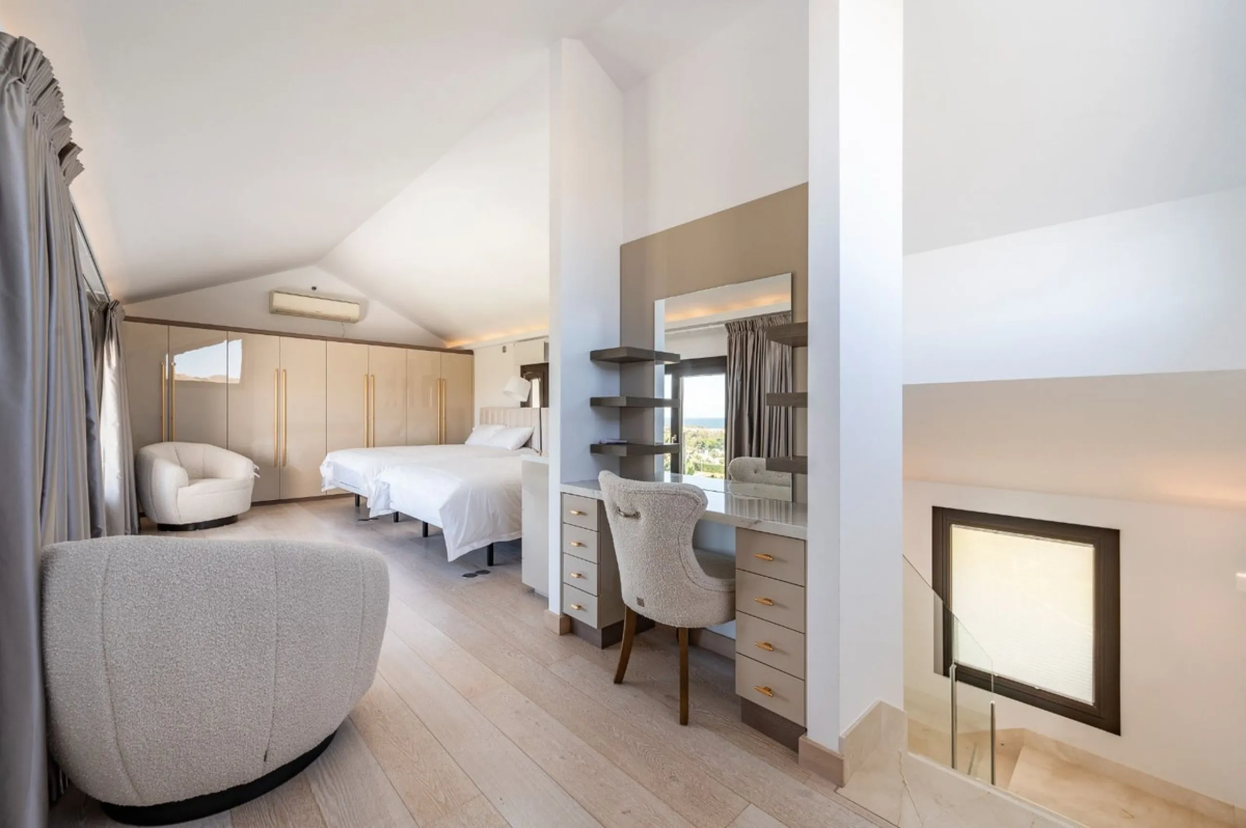 Luxury Villa in Los Flamingos Golf with Panoramic Views