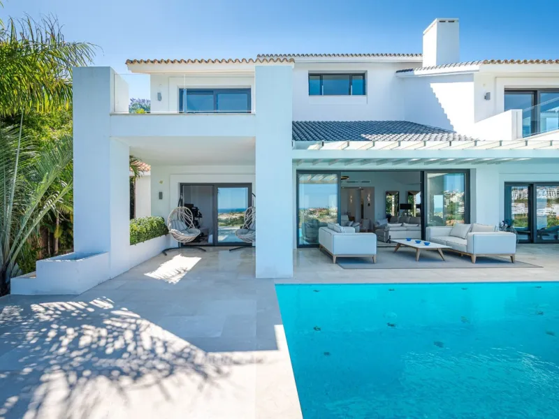 Luxury Villa in Los Flamingos Golf with Panoramic Views