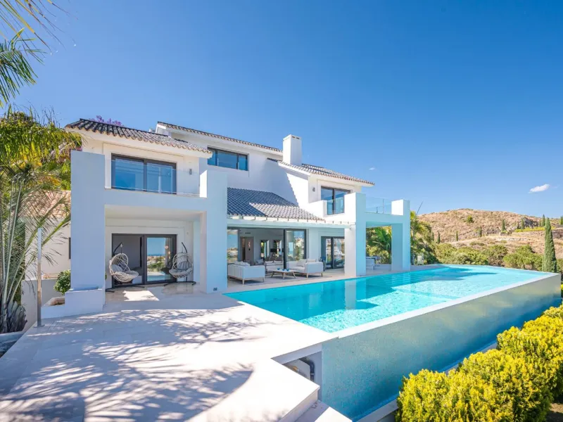 Luxury Villa in Los Flamingos Golf with Panoramic Views