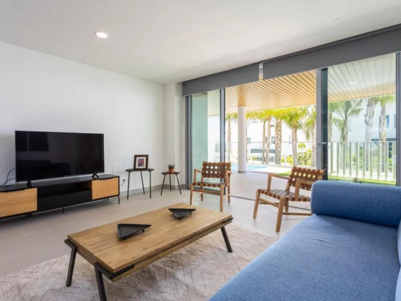 Apartment - Ground Floor Apartment в продаже в Mijas, Málaga. В доме 2 спален и 2 ванных комнат. Площадь дома 122 м². Площадь участка 10 м²