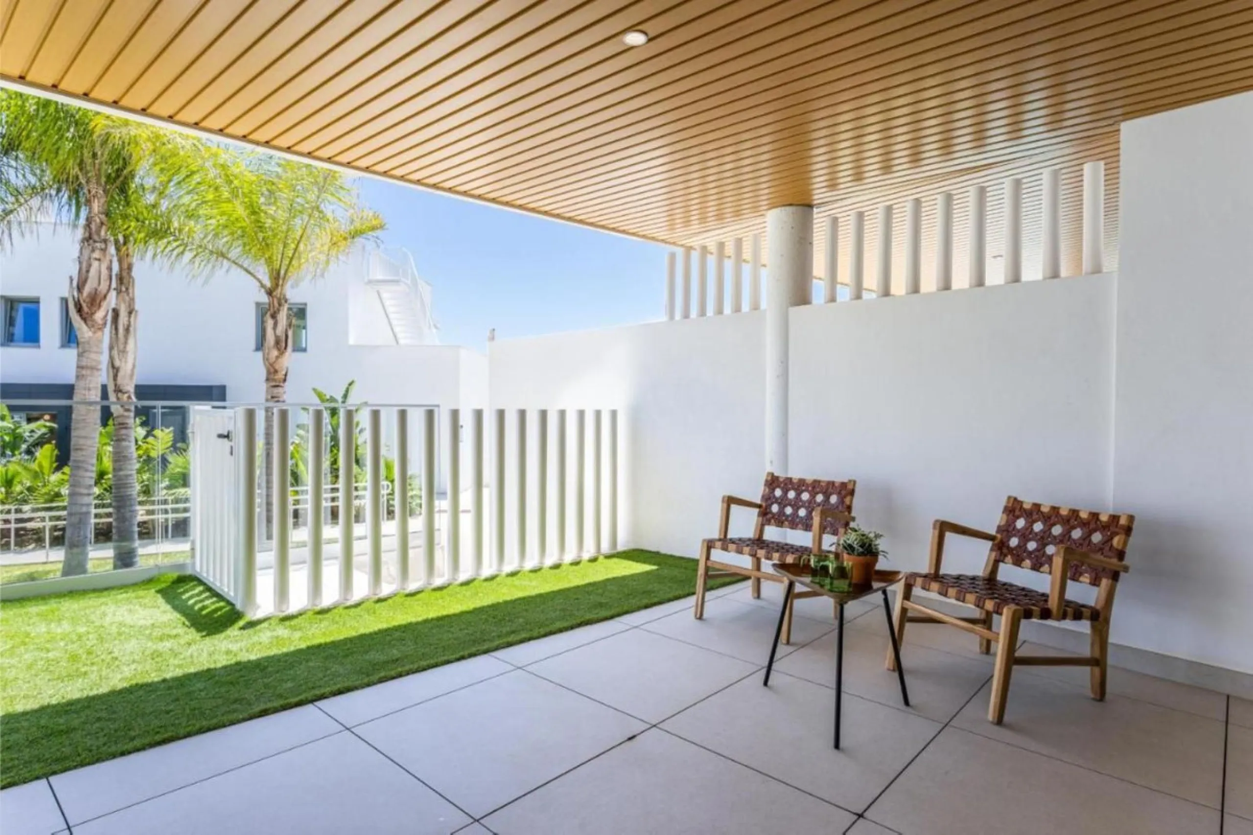 Apartment - Ground Floor Apartment в продаже в Mijas, Málaga. В доме 2 спален и 2 ванных комнат. Площадь дома 122 м². Площадь участка 10 м²