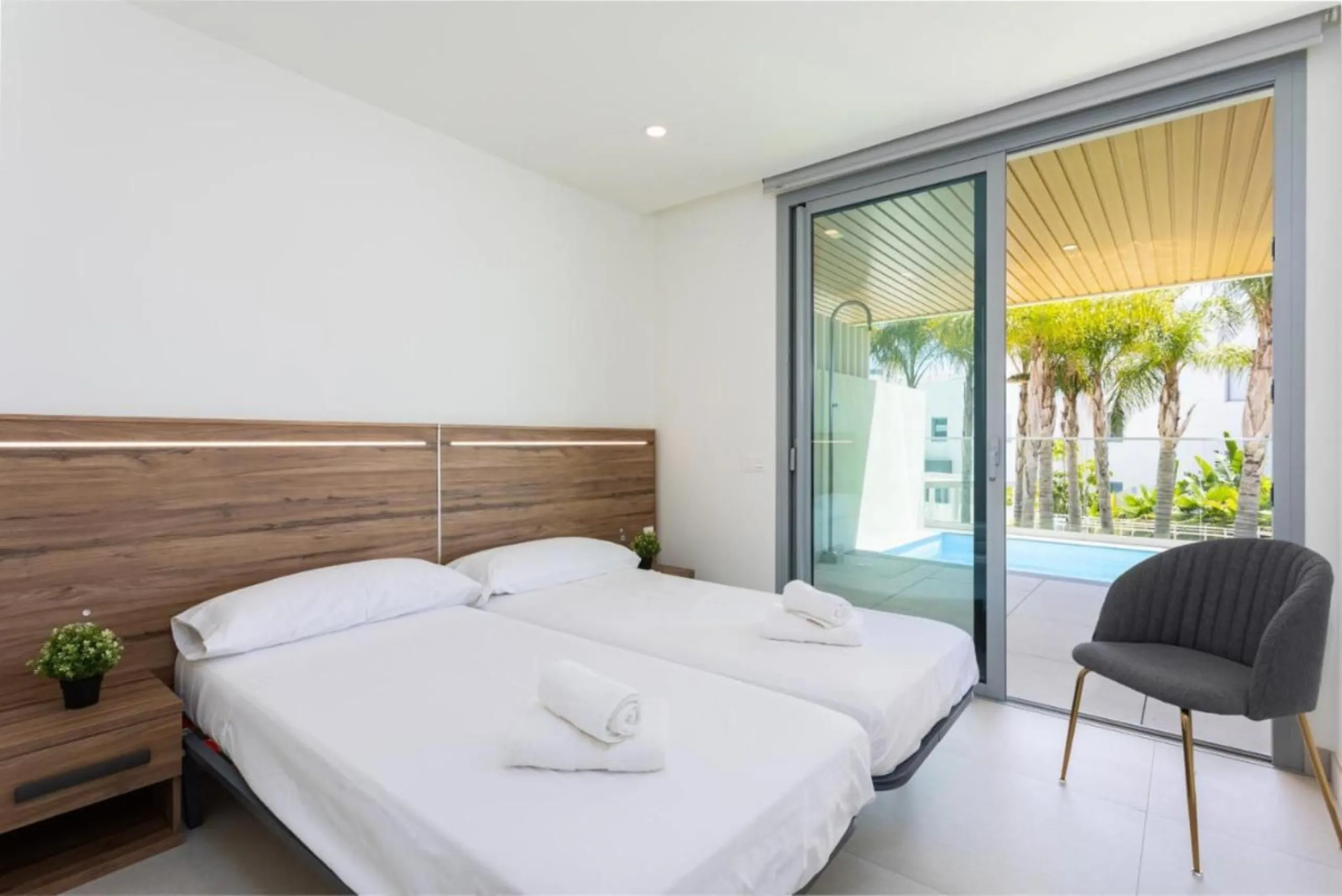 Apartment - Ground Floor Apartment в продаже в Mijas, Málaga. В доме 2 спален и 2 ванных комнат. Площадь дома 122 м². Площадь участка 10 м²