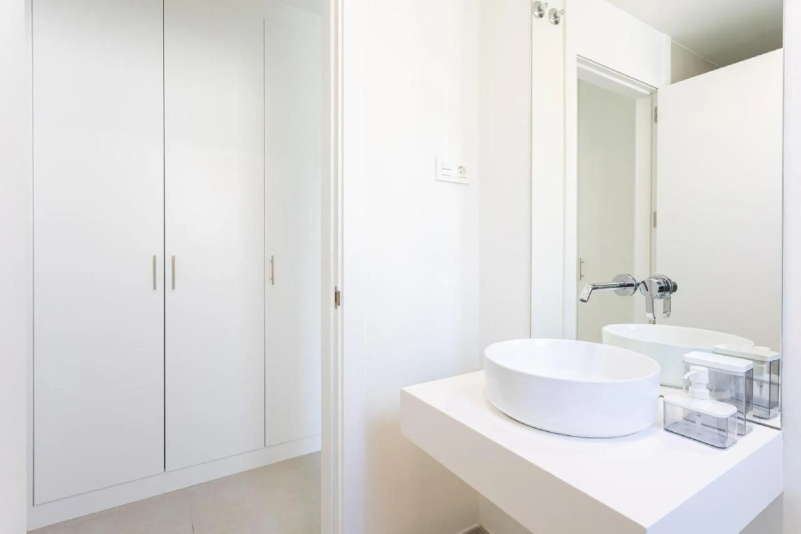 Apartment - Ground Floor Apartment в продаже в Mijas, Málaga. В доме 2 спален и 2 ванных комнат. Площадь дома 122 м². Площадь участка 10 м²