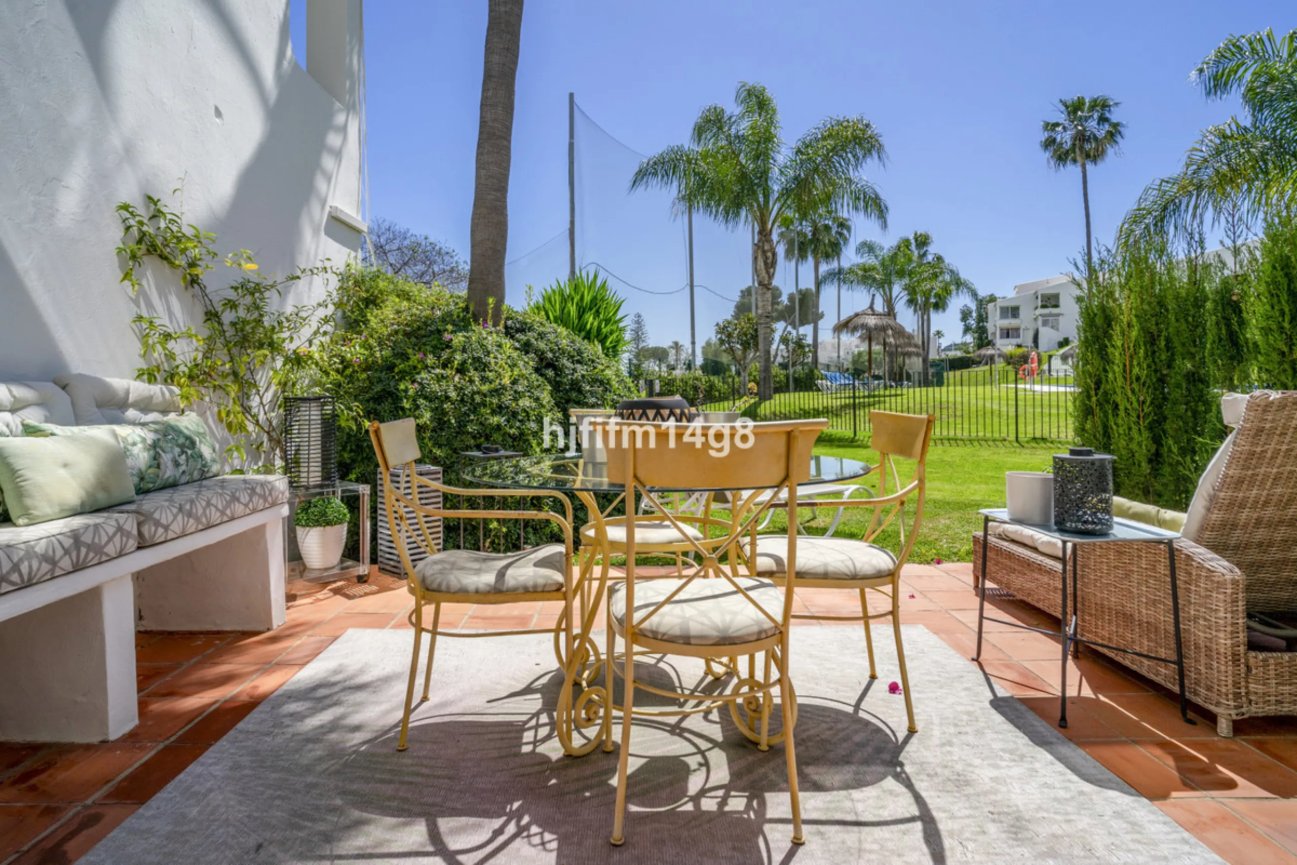 Apartment - Ground Floor Apartment в продаже в Marbella, Málaga. В доме 1 спален и 1 ванных комнат. Площадь дома 73 м²