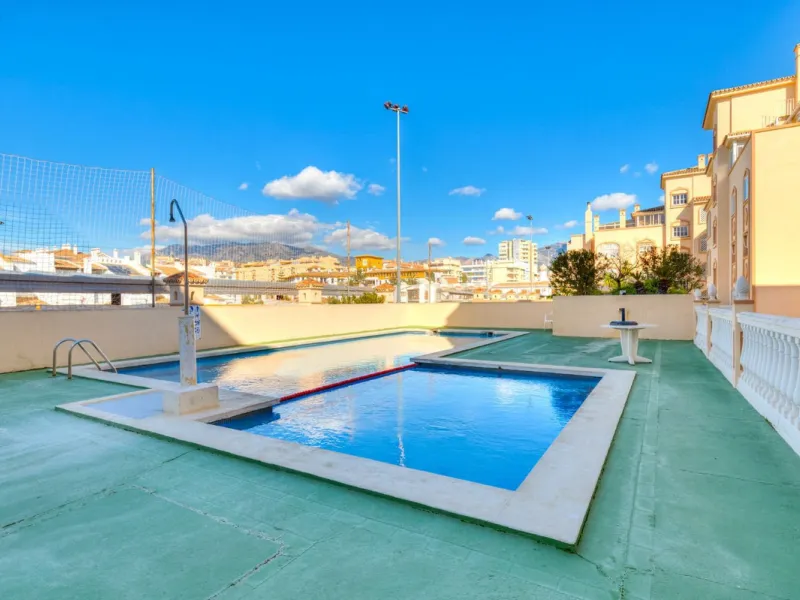 Luxury penthouse in the heart of Fuengirola with spectacular 64 m² terrace