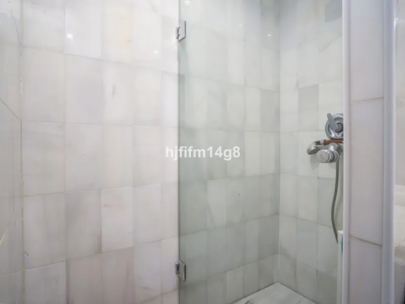 Apartment - Ground Floor Apartment в продаже в Marbella, Málaga. В доме 1 спален и 1 ванных комнат. Площадь дома 73 м²