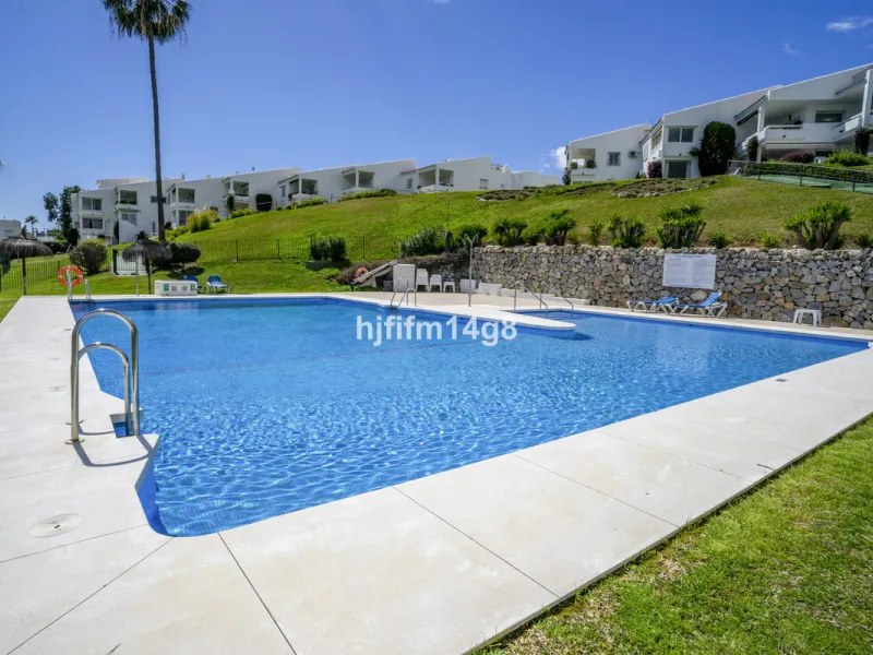Apartment - Ground Floor Apartment в продаже в Marbella, Málaga. В доме 1 спален и 1 ванных комнат. Площадь дома 73 м²