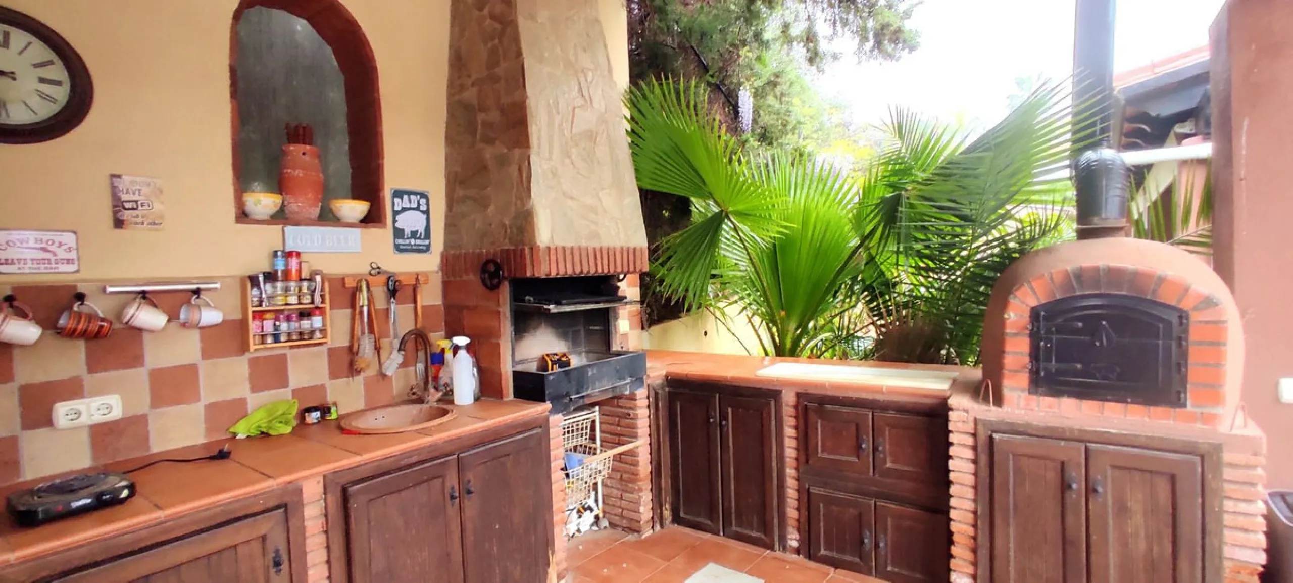 House - Detached Villa в продаже в Alhaurín el Grande, Málaga. В доме 4 спален и 3 ванных комнат. Площадь дома 190 м². Площадь участка 1000 м²