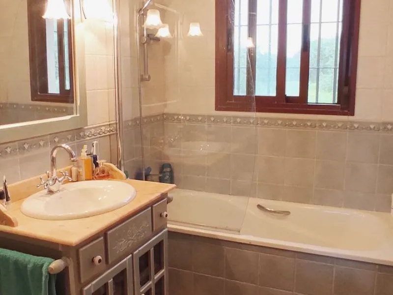 House - Detached Villa в продаже в Alhaurín el Grande, Málaga. В доме 4 спален и 3 ванных комнат. Площадь дома 190 м². Площадь участка 1000 м²
