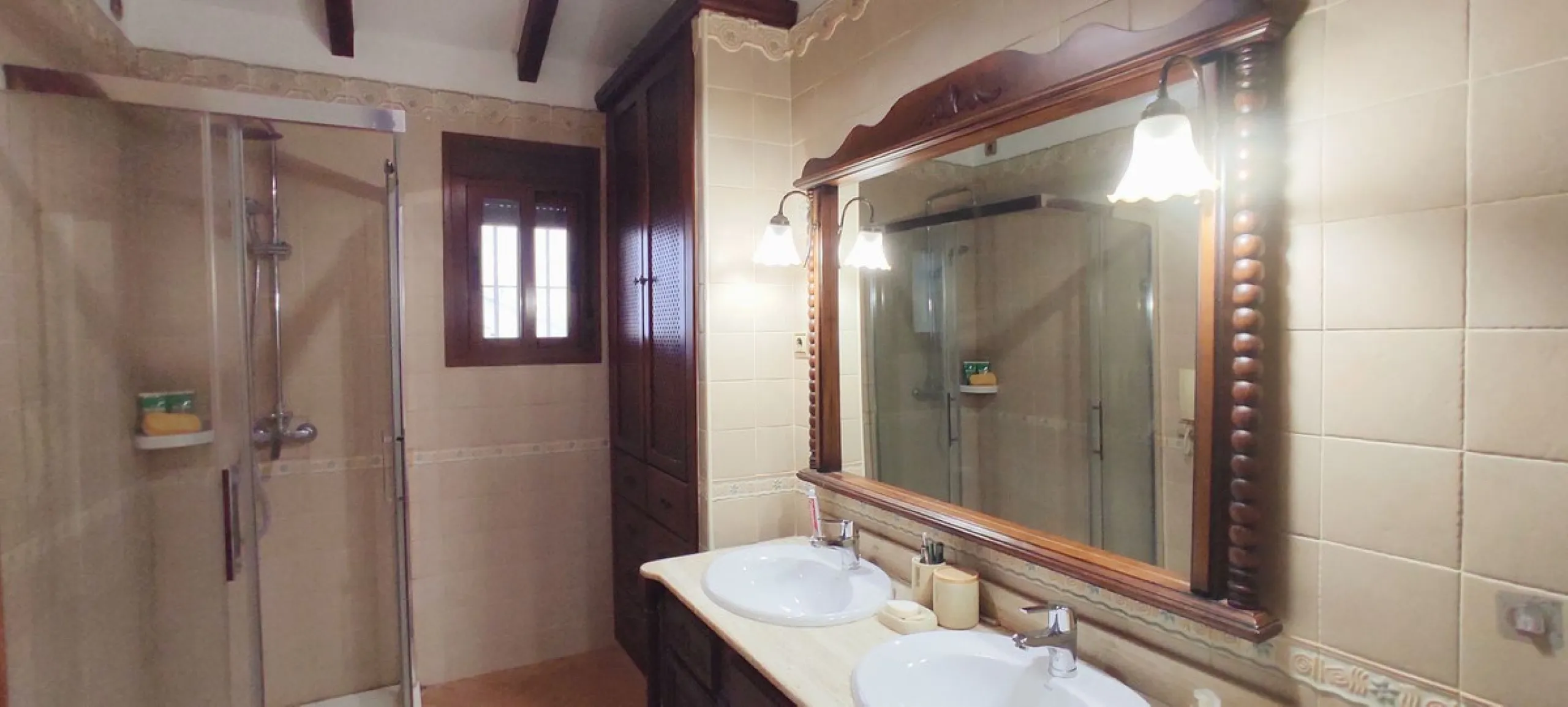 House - Detached Villa в продаже в Alhaurín el Grande, Málaga. В доме 4 спален и 3 ванных комнат. Площадь дома 190 м². Площадь участка 1000 м²
