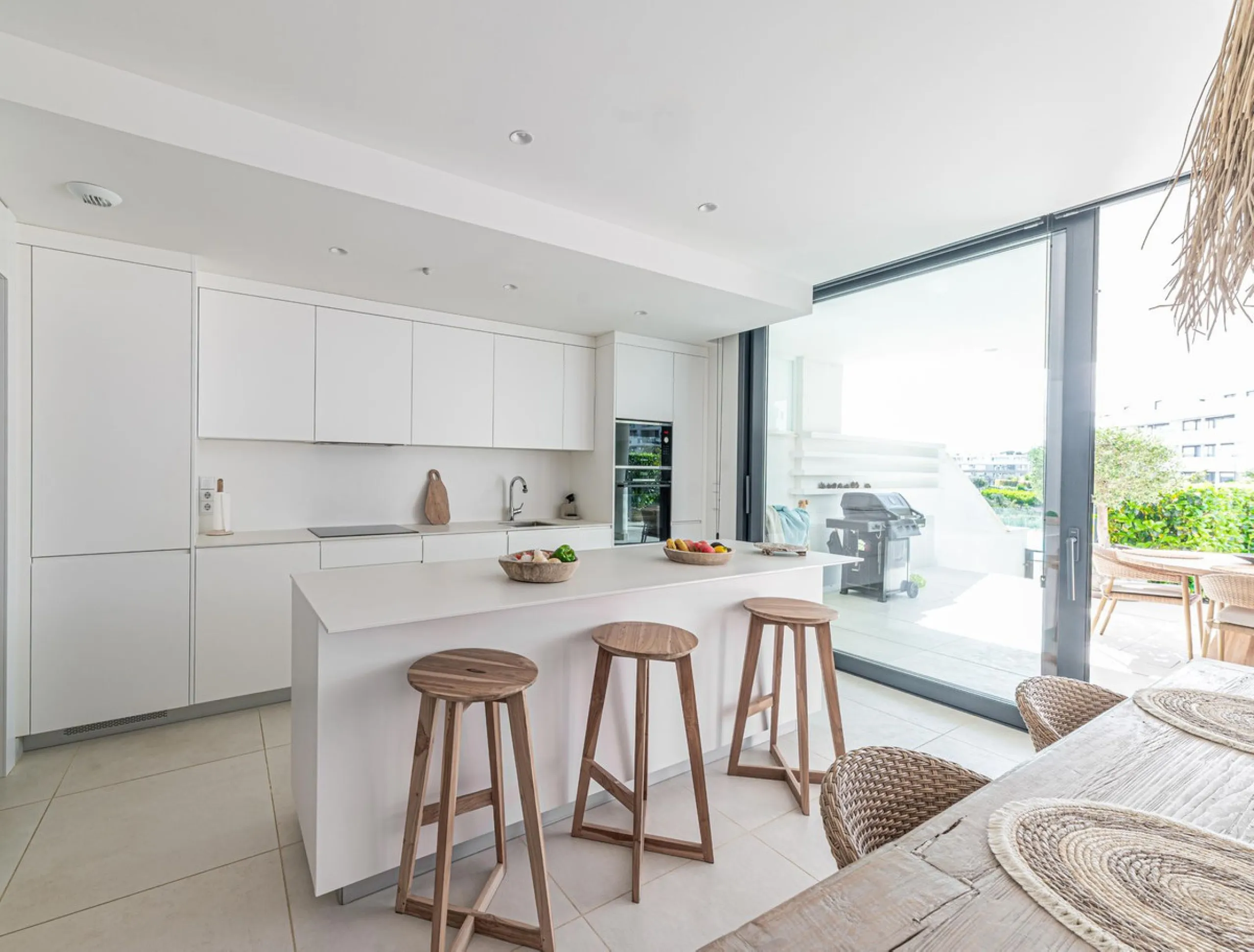 Apartment - Ground Floor Apartment в продаже в Fuengirola, Málaga. В доме 2 спален и 2 ванных комнат. Площадь дома 101 м². Площадь участка 34 м²