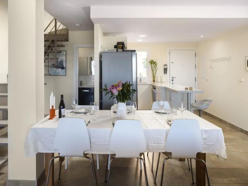 Exclusive Beachfront Home with Unrivalled Sea Views in El Palo, Málaga