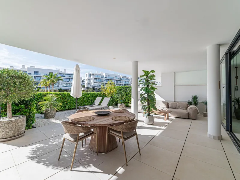 Apartment - Ground Floor Apartment в продаже в Fuengirola, Málaga. В доме 2 спален и 2 ванных комнат. Площадь дома 101 м². Площадь участка 34 м²