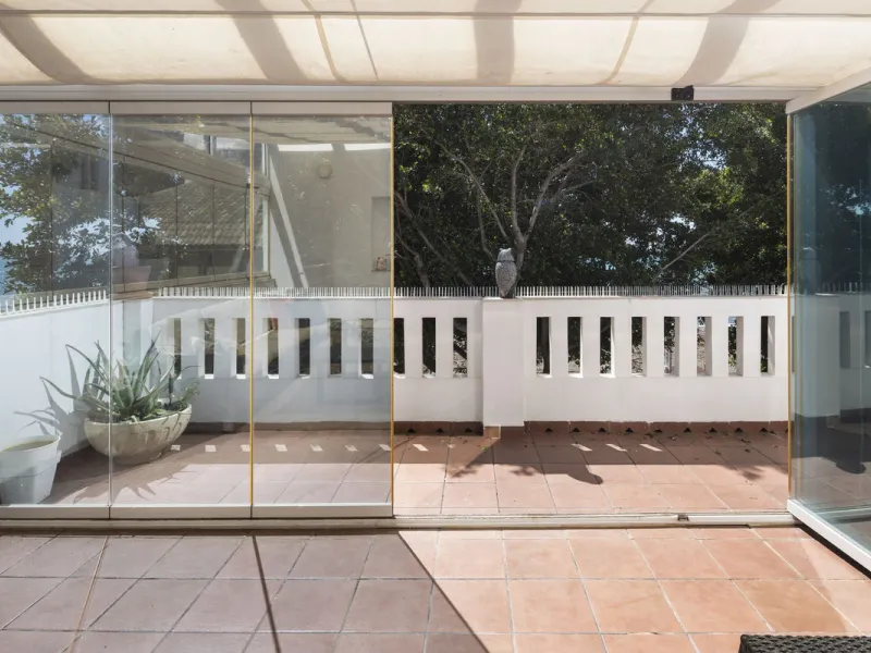 Exclusive Beachfront Home with Unrivalled Sea Views in El Palo, Málaga