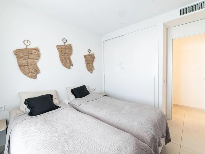 Apartment - Ground Floor Apartment в продаже в Fuengirola, Málaga. В доме 2 спален и 2 ванных комнат. Площадь дома 101 м². Площадь участка 34 м²