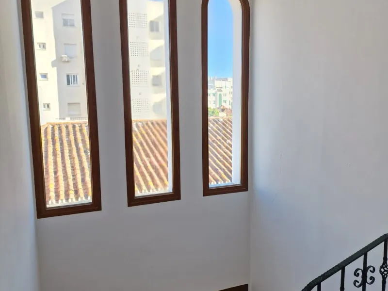 Semi-detached villa in the center of Marbella.