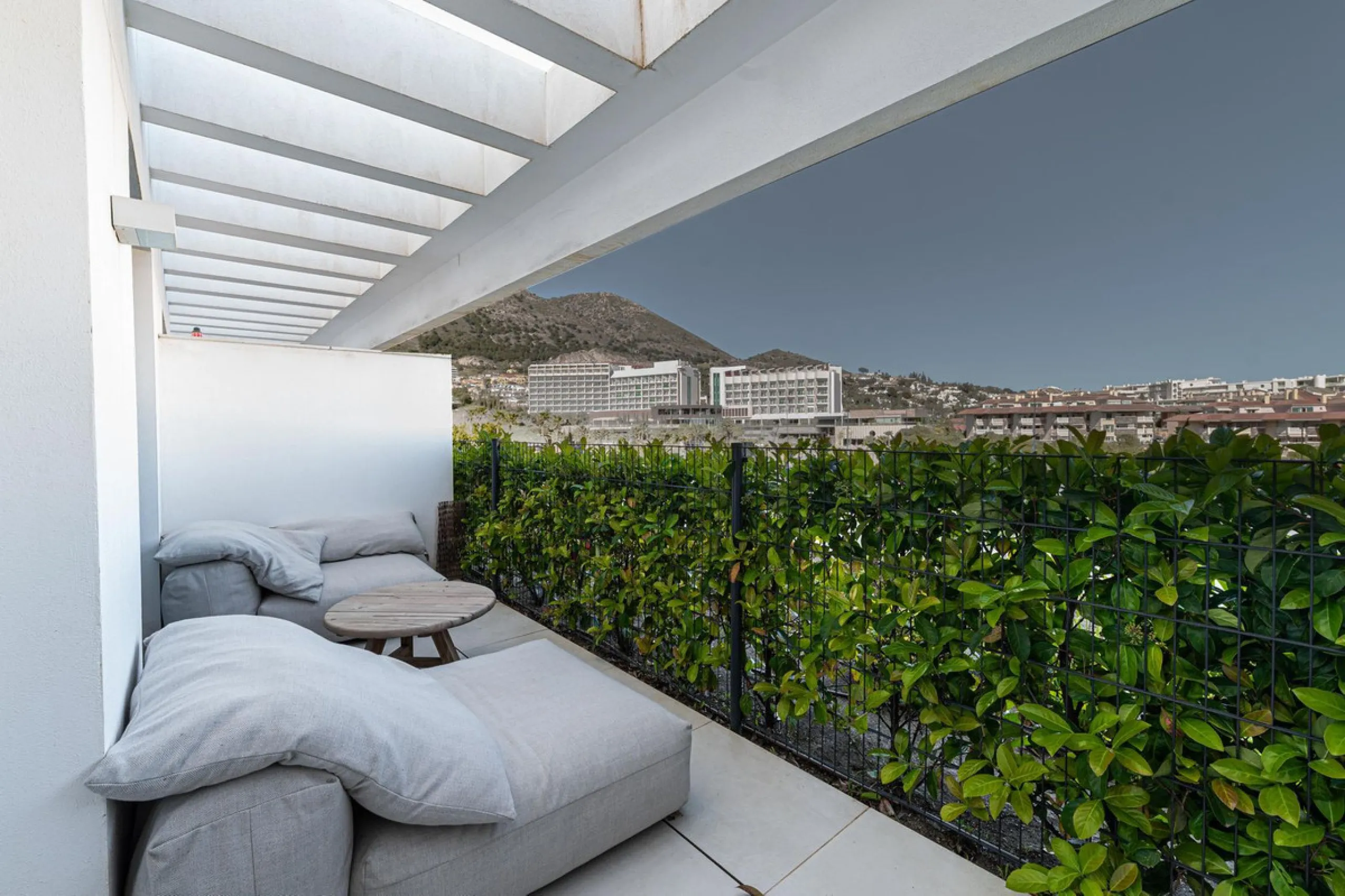 Apartment - Ground Floor Apartment в продаже в Fuengirola, Málaga. В доме 2 спален и 2 ванных комнат. Площадь дома 101 м². Площадь участка 34 м²