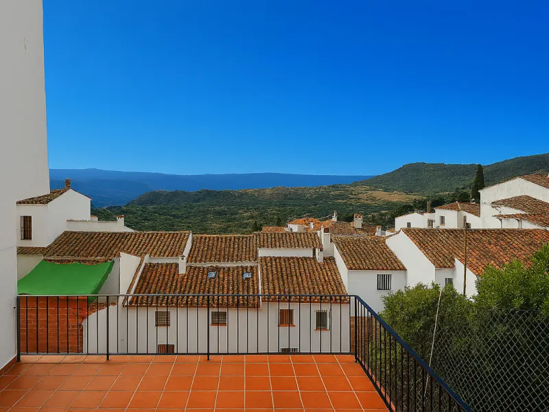 House - Townhouse в продаже в Gaucín, Málaga. В доме 3 спален и 3 ванных комнат. Площадь дома 190 м². Площадь участка 350 м²