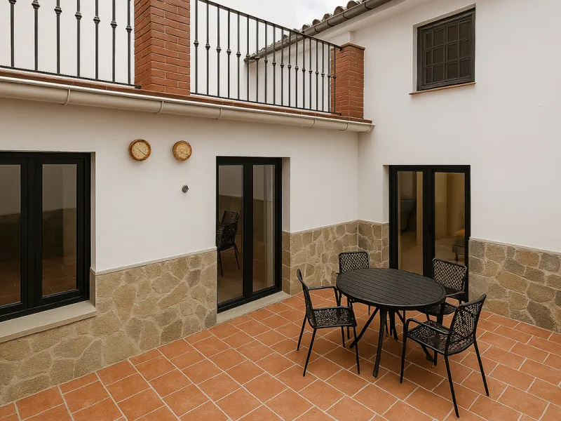House - Townhouse в продаже в Gaucín, Málaga. В доме 3 спален и 3 ванных комнат. Площадь дома 190 м². Площадь участка 350 м²