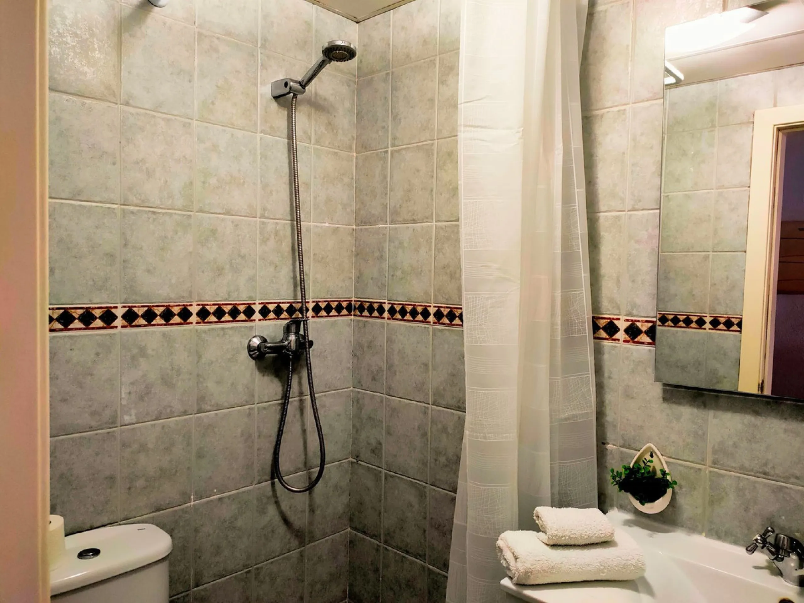 Apartment - Penthouse в продаже в Fuengirola, Málaga. В доме 2 спален и 2 ванных комнат. Площадь дома 101 м²