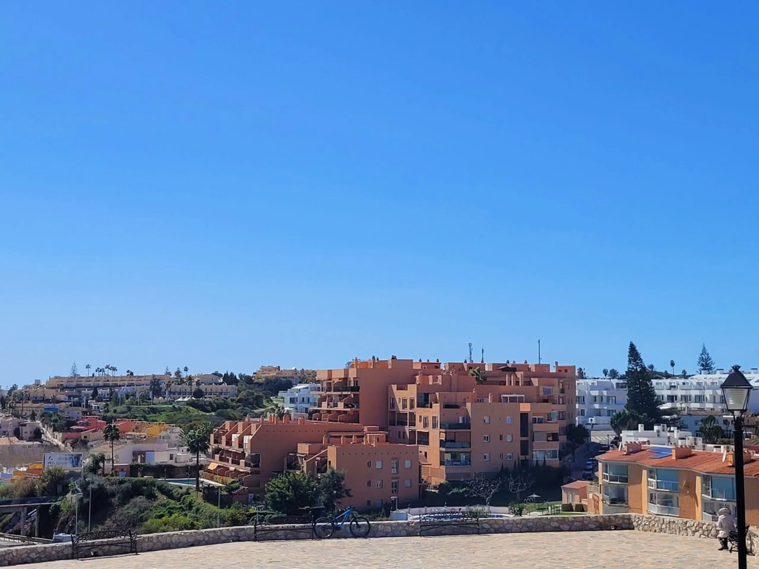 Apartment - Penthouse в продаже в Fuengirola, Málaga. В доме 2 спален и 2 ванных комнат. Площадь дома 101 м²