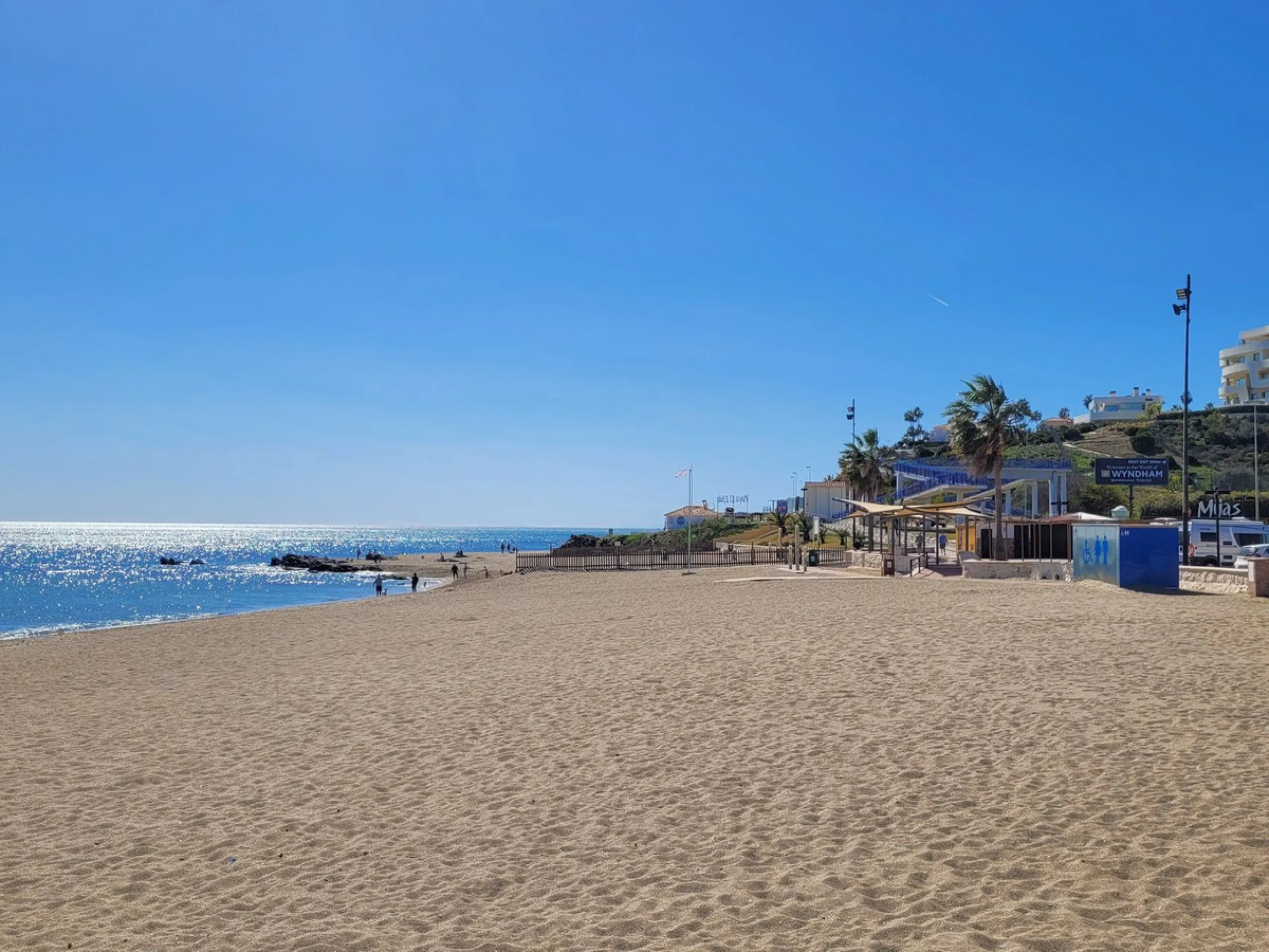 Apartment - Penthouse в продаже в Fuengirola, Málaga. В доме 2 спален и 2 ванных комнат. Площадь дома 101 м²