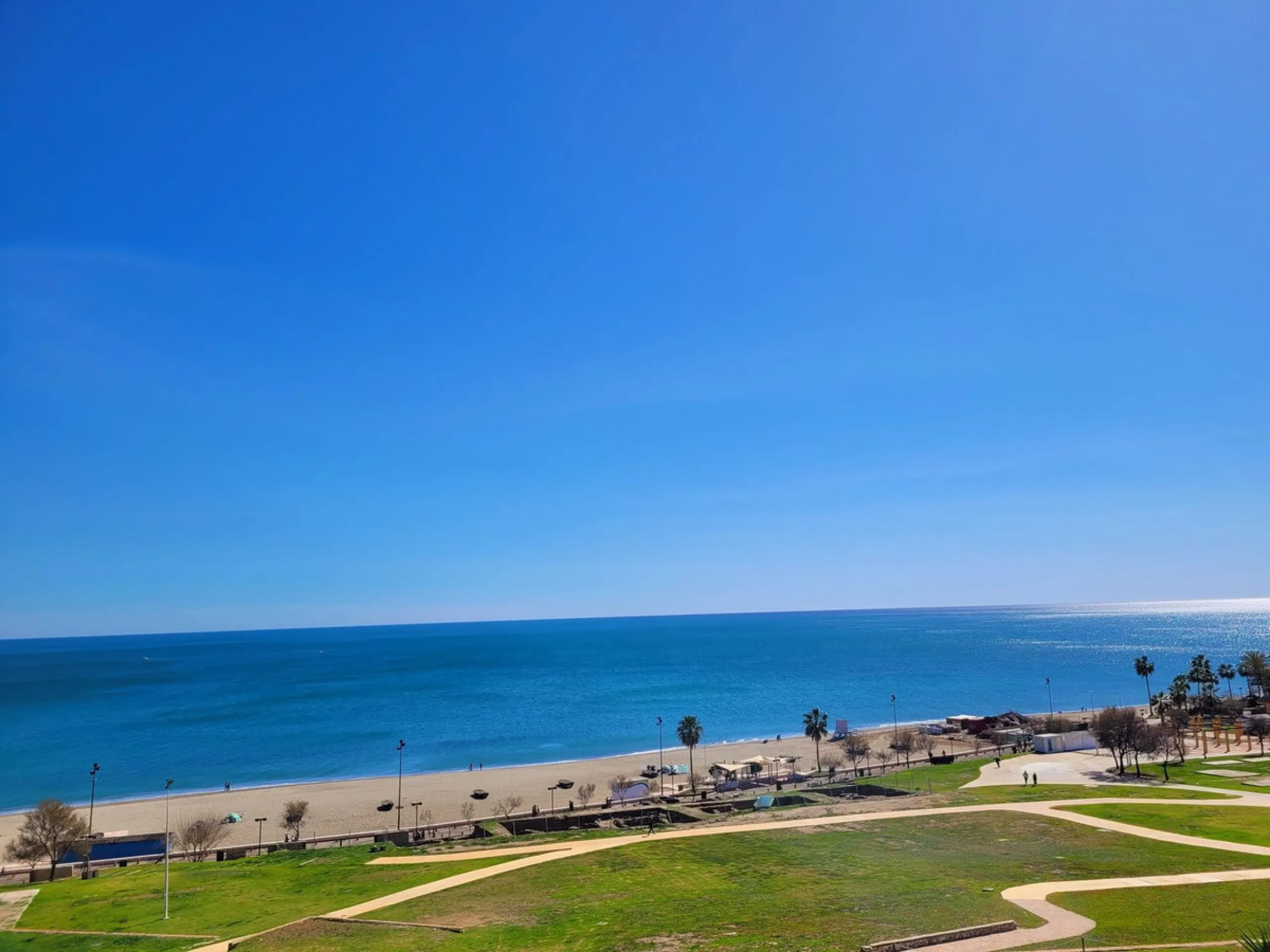 Apartment - Penthouse в продаже в Fuengirola, Málaga. В доме 2 спален и 2 ванных комнат. Площадь дома 101 м²