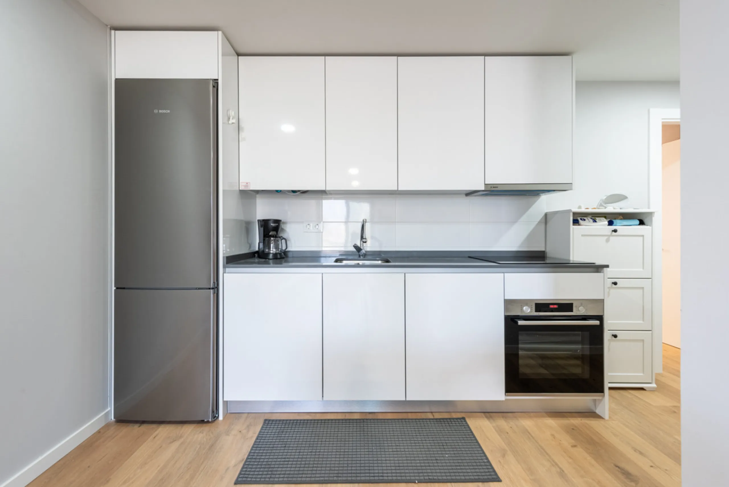 Apartment - Middle Floor Apartment в продаже в Mijas, Málaga. В доме 3 спален и 2 ванных комнат. Площадь дома 98 м²
