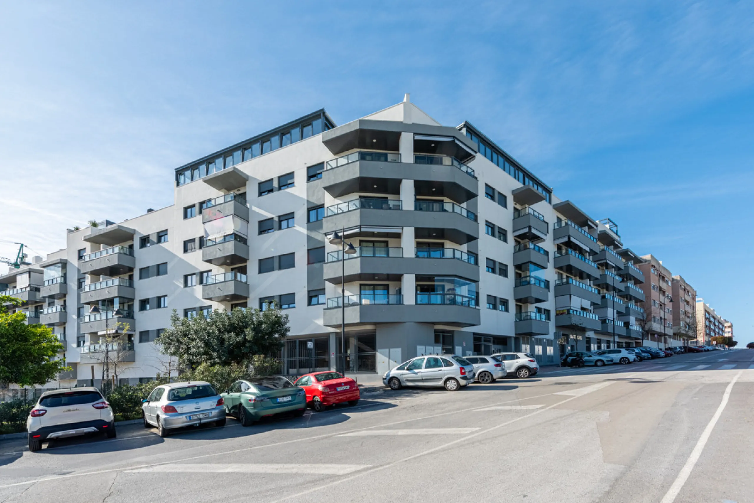 Apartment - Middle Floor Apartment в продаже в Mijas, Málaga. В доме 3 спален и 2 ванных комнат. Площадь дома 98 м²