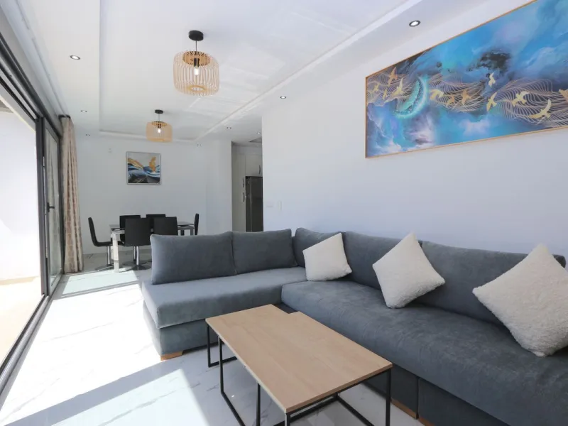 **Detached House on the Riviera: Your Dream Retreat**