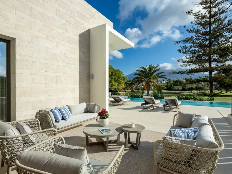Villa Imagine is an exceptional frontline golf Villa for sale in Las Brisas. This property offers a luxurious living experience with modern design and natural beauty. This stunning villa, offers a thoughtfully crafted design by a renowned architect and de