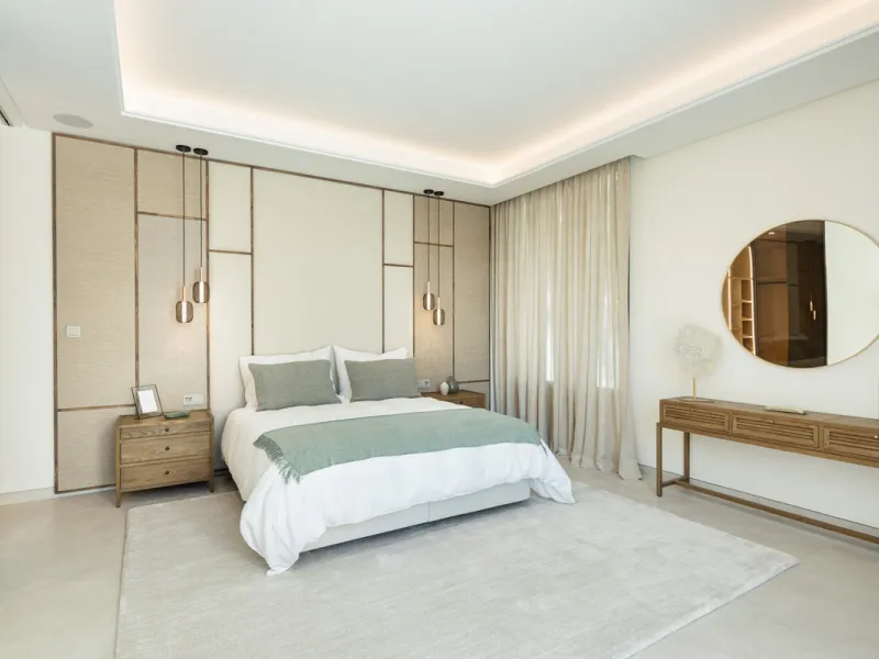 Villa Imagine is an exceptional frontline golf Villa for sale in Las Brisas. This property offers a luxurious living experience with modern design and natural beauty. This stunning villa, offers a thoughtfully crafted design by a renowned architect and de
