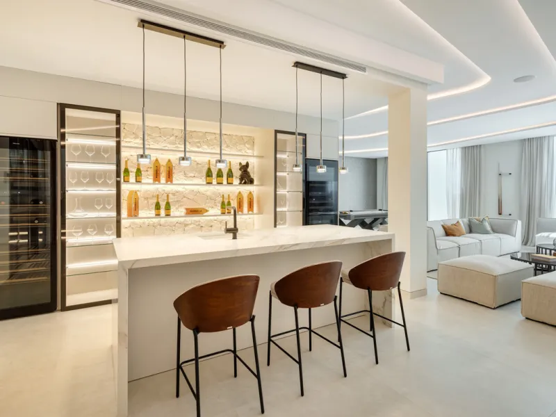 Villa Imagine is an exceptional frontline golf Villa for sale in Las Brisas. This property offers a luxurious living experience with modern design and natural beauty. This stunning villa, offers a thoughtfully crafted design by a renowned architect and de