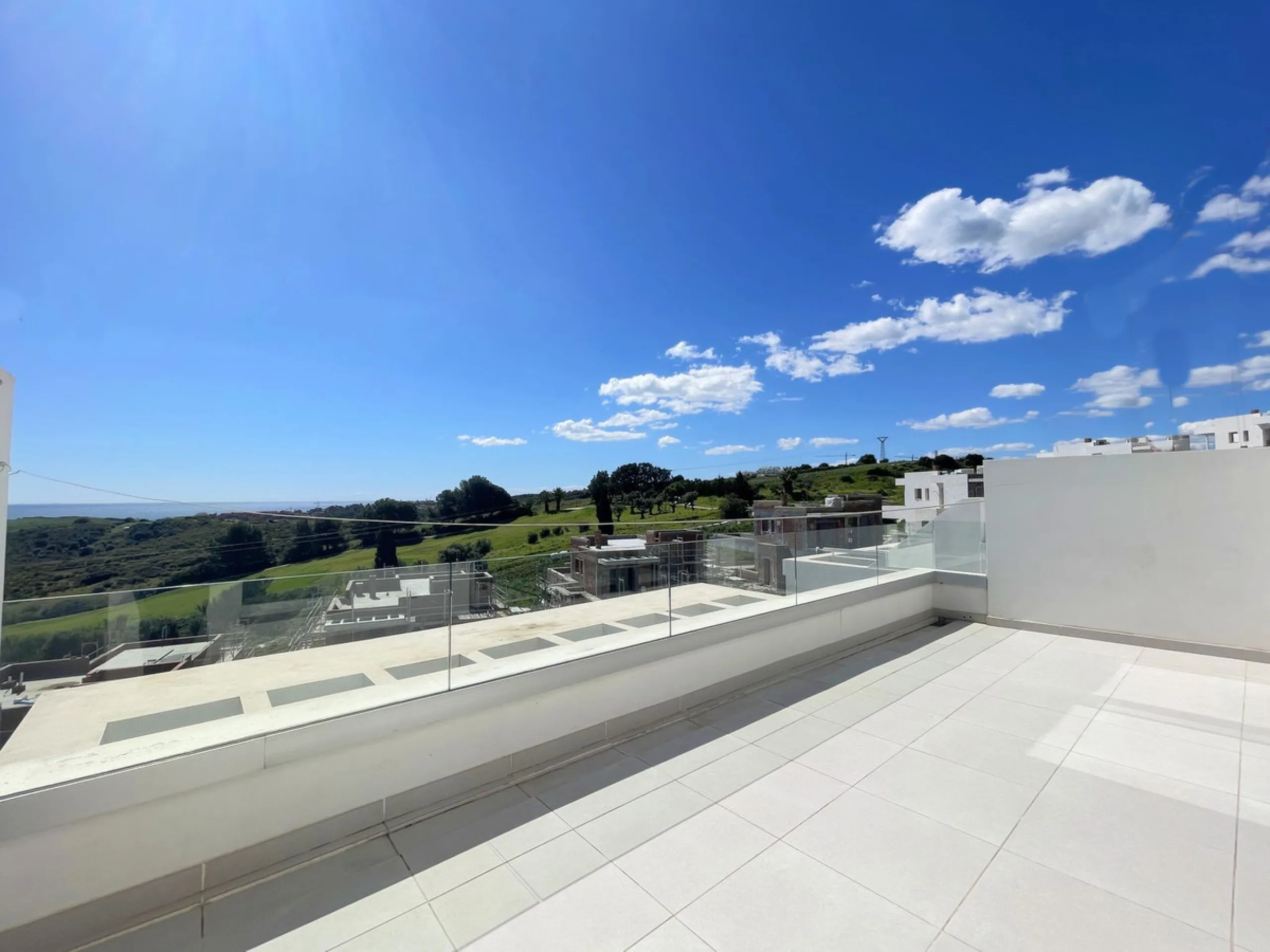 MAGNIFICENT DUPLEX PENTHOUSE WITH STUNNING SEA AND GOLF VIEWS AND A TOURIST LICENSE