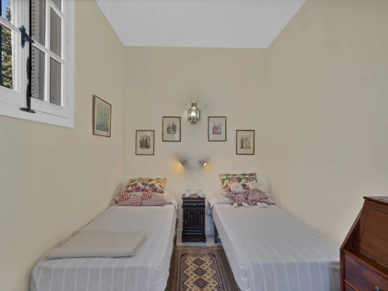 Detached Villa for Sale in Nueva Andalucía, Marbella – Prime Location with Sea Views