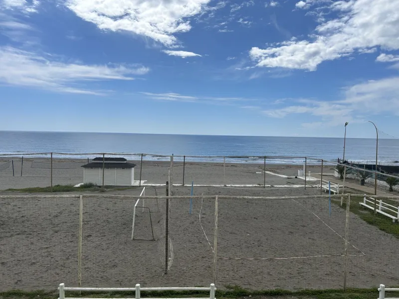 Frontline Beach Apartment in El Morche – In a Prime Location!