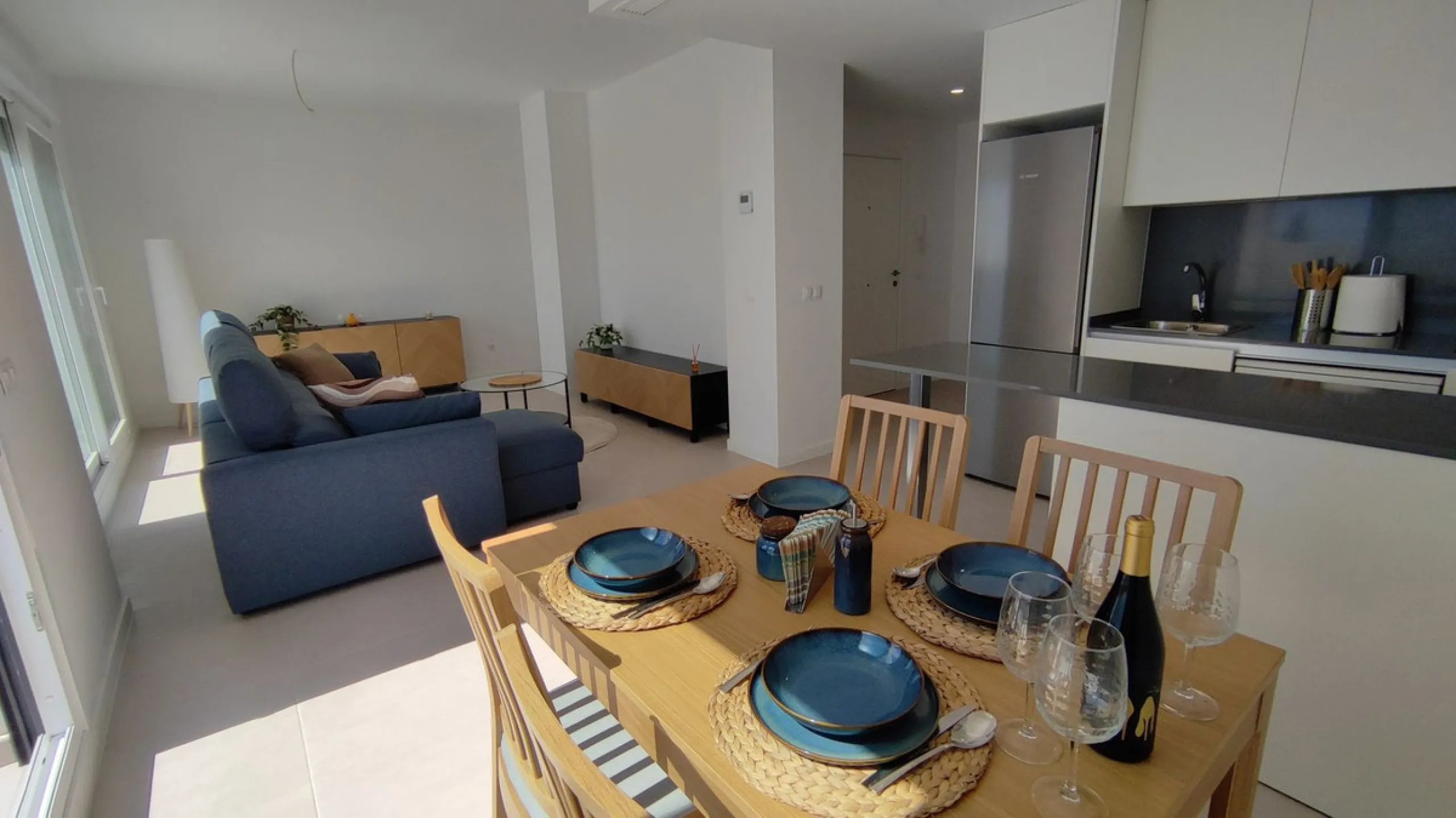 Apartment - Penthouse в продаже в Estepona, Málaga. В доме 2 спален и 2 ванных комнат. Площадь дома 92 м²