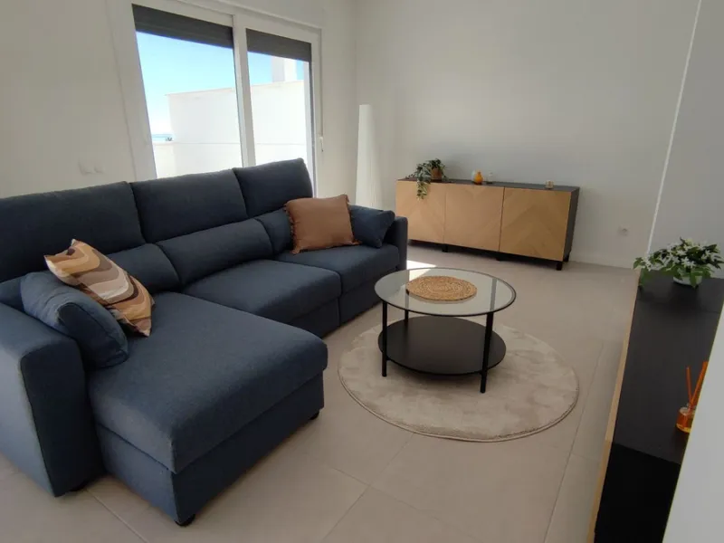 Apartment - Penthouse в продаже в Estepona, Málaga. В доме 2 спален и 2 ванных комнат. Площадь дома 92 м²