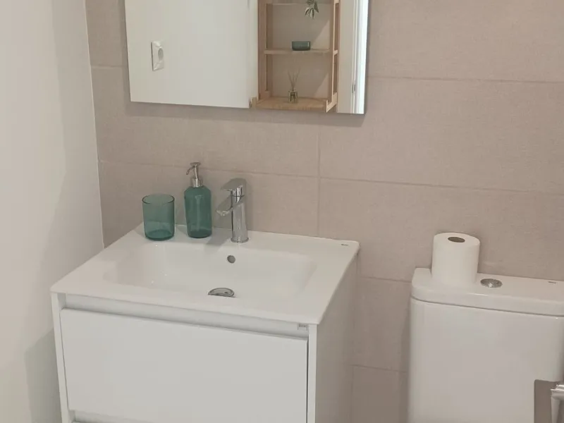 Apartment - Penthouse в продаже в Estepona, Málaga. В доме 2 спален и 2 ванных комнат. Площадь дома 92 м²