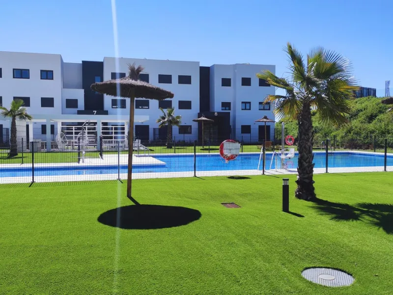 Apartment - Penthouse в продаже в Estepona, Málaga. В доме 2 спален и 2 ванных комнат. Площадь дома 92 м²