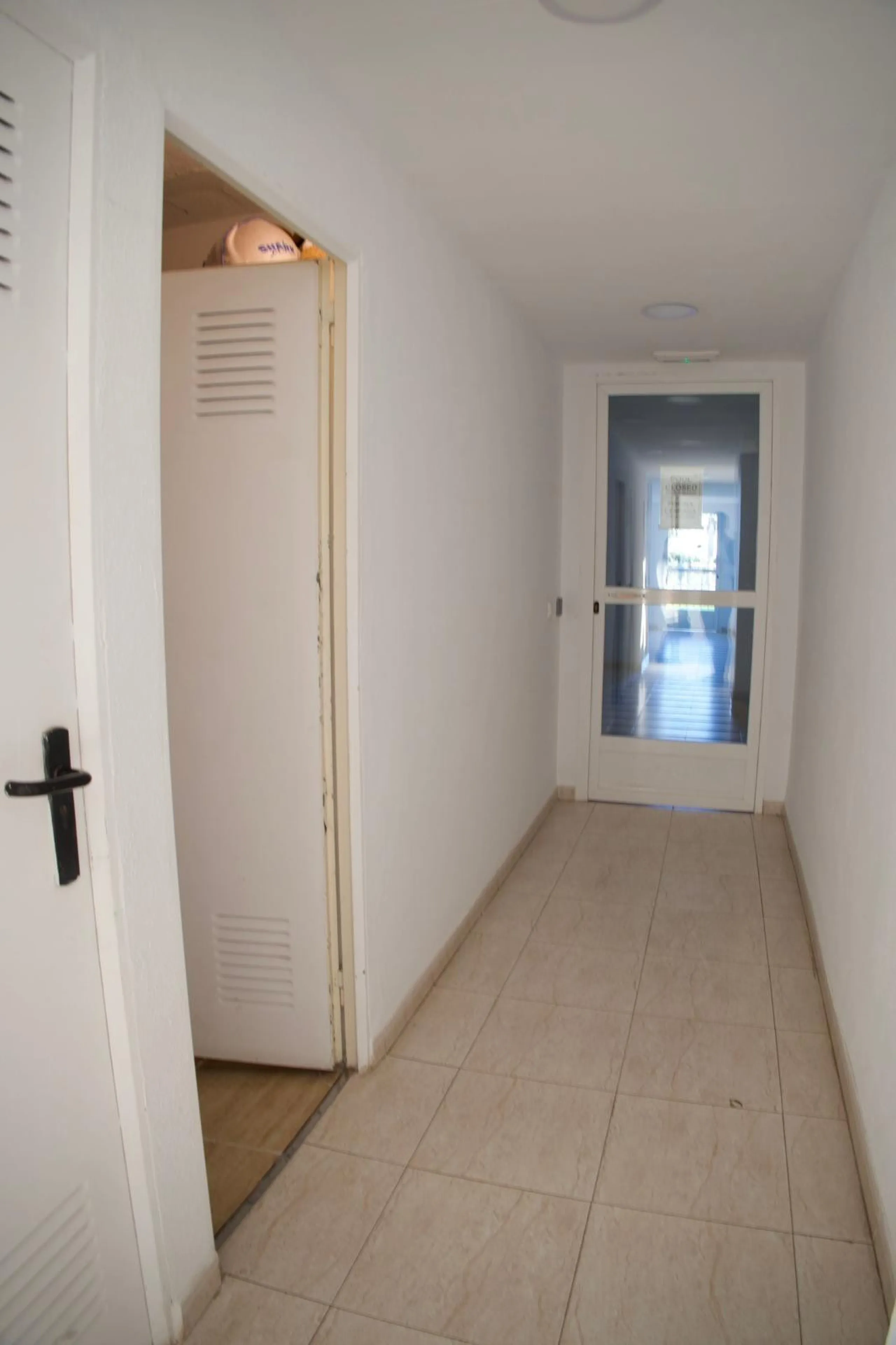Apartment - Middle Floor Apartment в продаже в Benalmadena, Málaga. В доме 2 спален и 2 ванных комнат. Площадь дома 68 м²