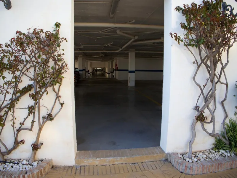 Apartment - Middle Floor Apartment в продаже в Benalmadena, Málaga. В доме 2 спален и 2 ванных комнат. Площадь дома 68 м²