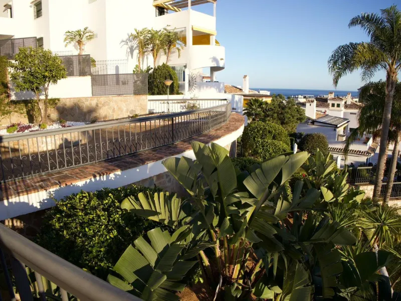 Apartment - Middle Floor Apartment в продаже в Benalmadena, Málaga. В доме 2 спален и 2 ванных комнат. Площадь дома 68 м²