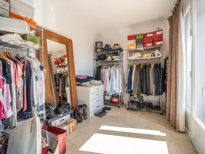 House - Detached Villa в продаже в Istán, Málaga. В доме 4 спален и 4 ванных комнат. Площадь дома 240 м². Площадь участка 900 м²