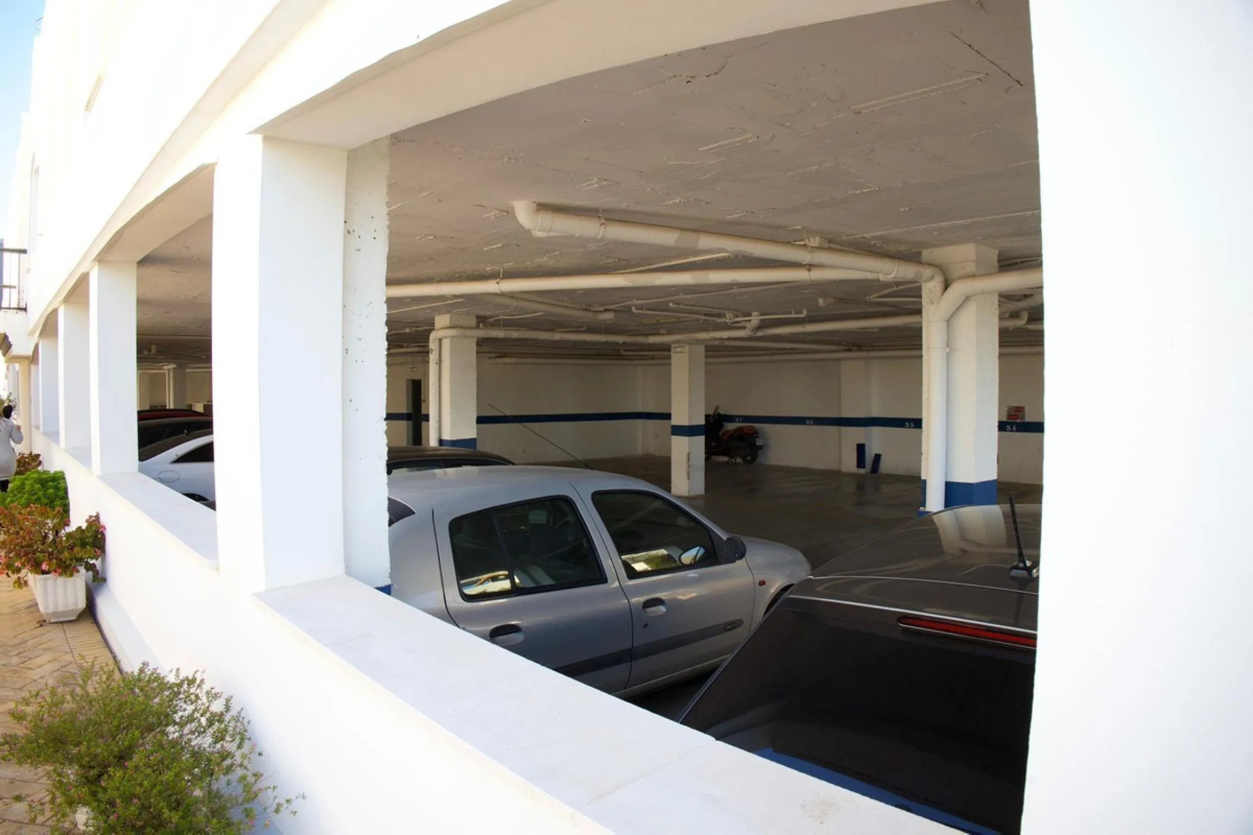 Apartment - Middle Floor Apartment в продаже в Benalmadena, Málaga. В доме 2 спален и 2 ванных комнат. Площадь дома 68 м²