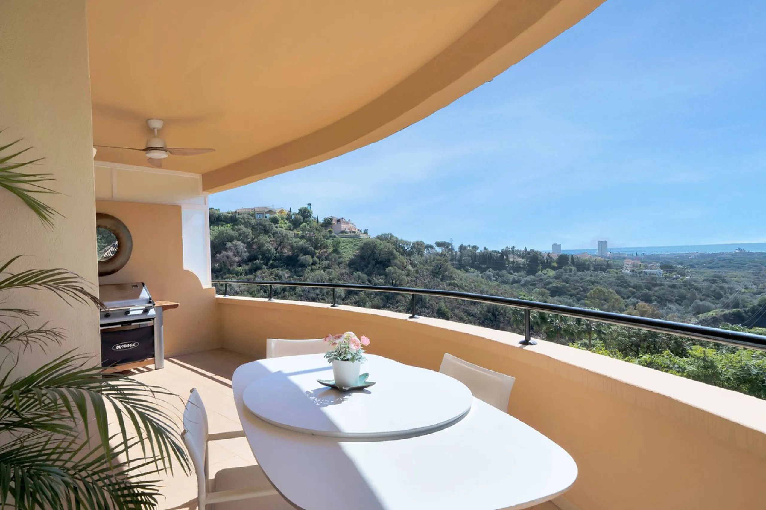 Located in the sought-after Elviria Hills community, this well-positioned 2-bedroom, 2-bathroom apartment offers stunning panoramic sea views and a full south-facing orientation. Situated in one of the best blocks of the development, this home provides a 