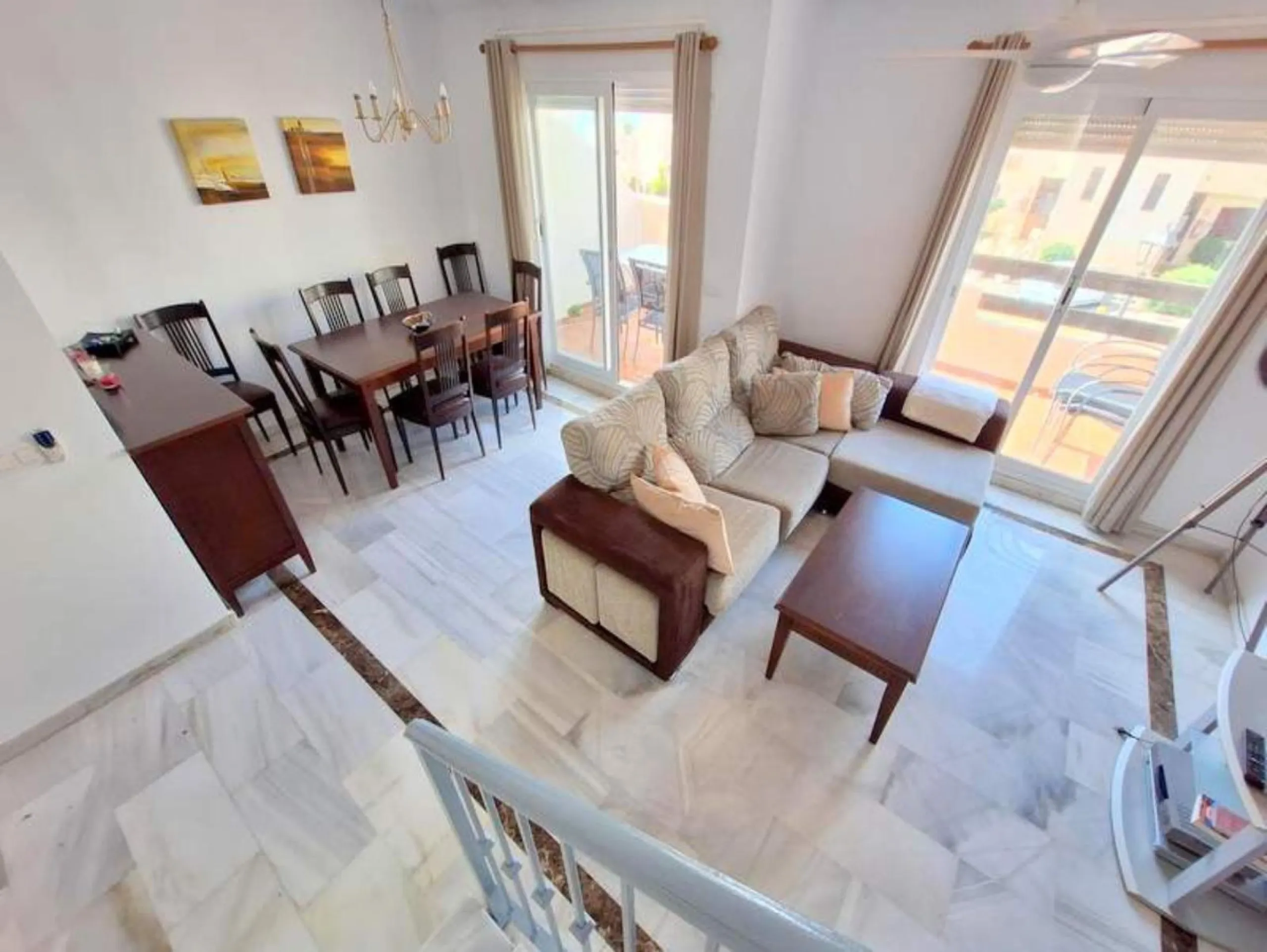 Apartment - Penthouse Duplex в продаже в Casares, Málaga. В доме 3 спален и 3 ванных комнат. Площадь дома 140 м²
