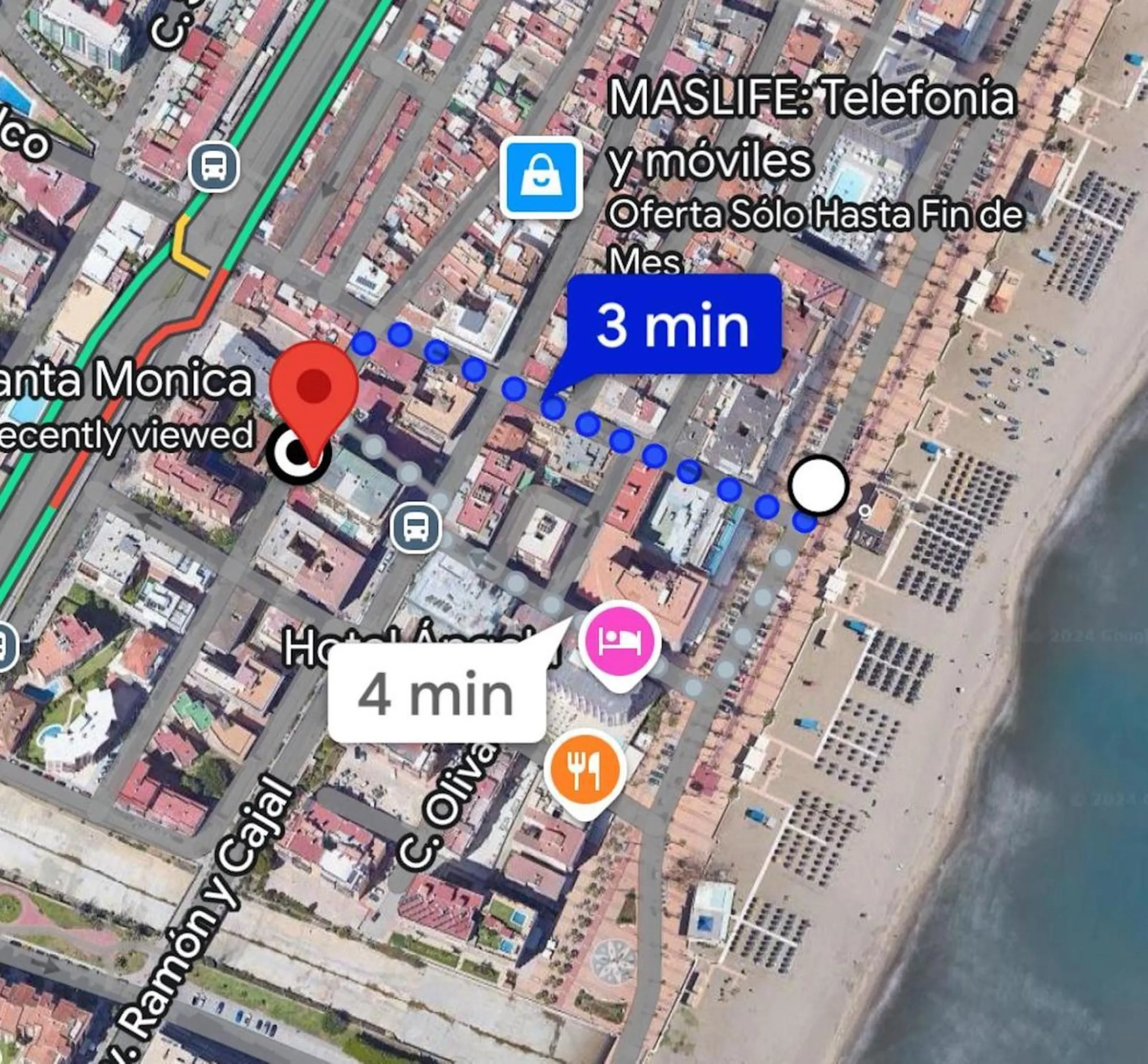 We present you this outstanding property located in the heart of Fuengirola, comprising two well-designed 1-bedroom, 1-bathroom apartments. It was recently fully renovated, including updated electrical systems and plumbing.  Situated just a minute's walk 