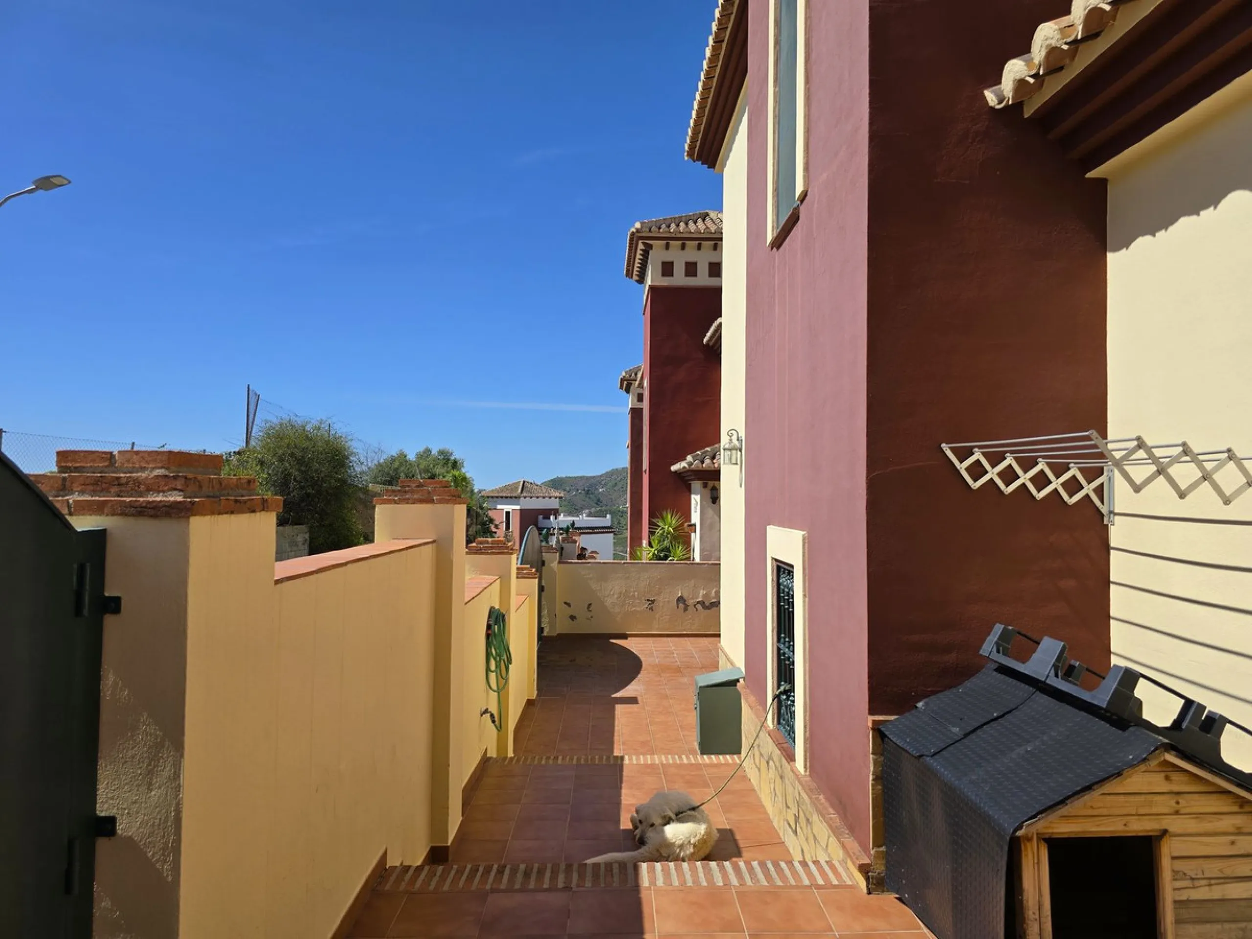 Beautifull Three-Story Villa with Spectacular Views in Canillas de Albaida