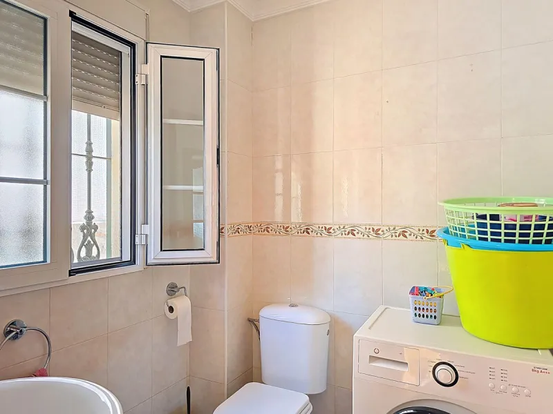 Beautifull Three-Story Villa with Spectacular Views in Canillas de Albaida